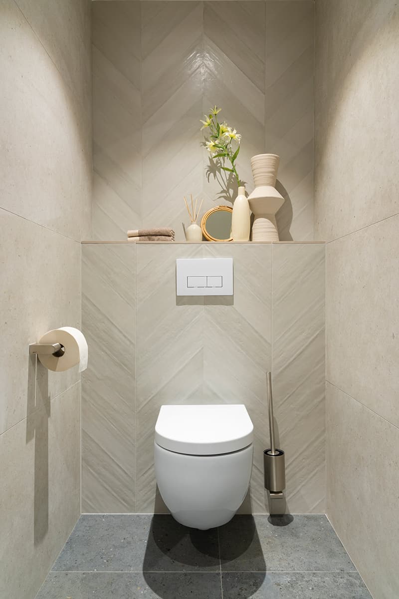 Brugman toilet Whole