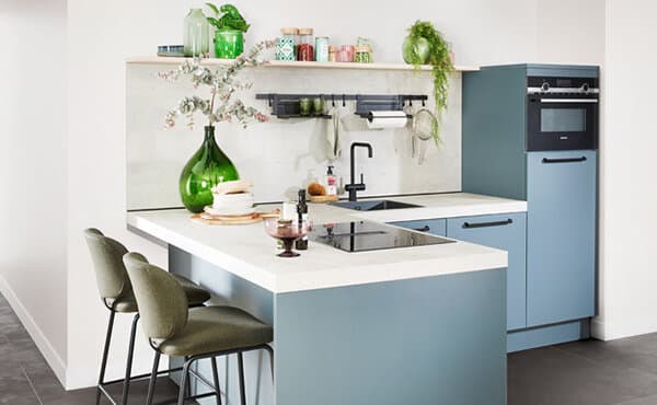 Benieuwd naar onze nieuwste keukens? Lees dan snel verder en laat je inspireren. ✓ 45 jaar ervaring ✓ Persoonlijk advies