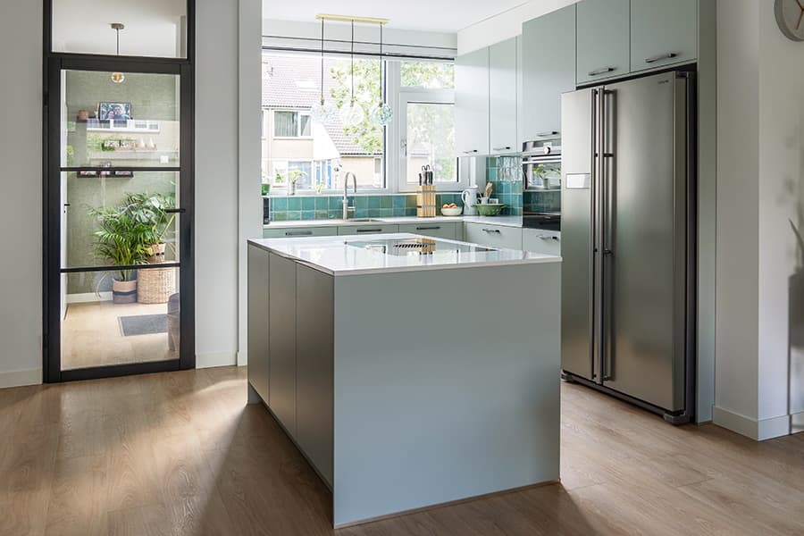 Keuken met kookeiland